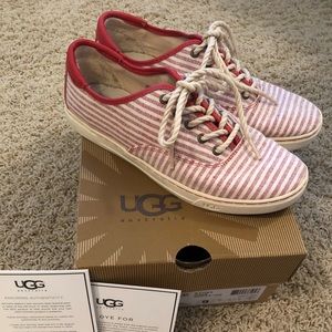 UGG Canvas Sneaker Eyan II Striped White & red